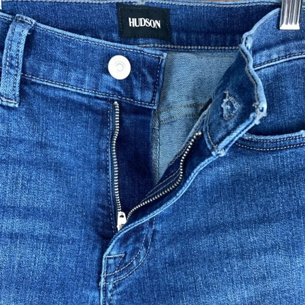 Hudson Amina Mid-Rise Bermuda Shorts Raw Hem  Size 25
